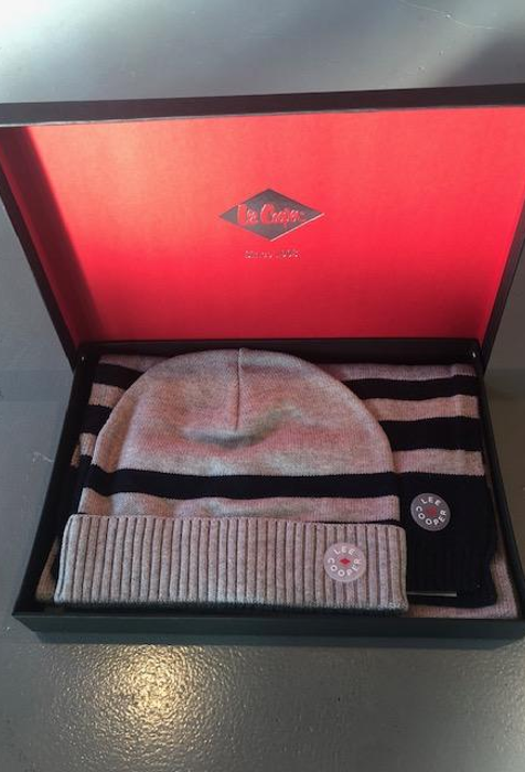 Echarpe et bonnet sales moncler